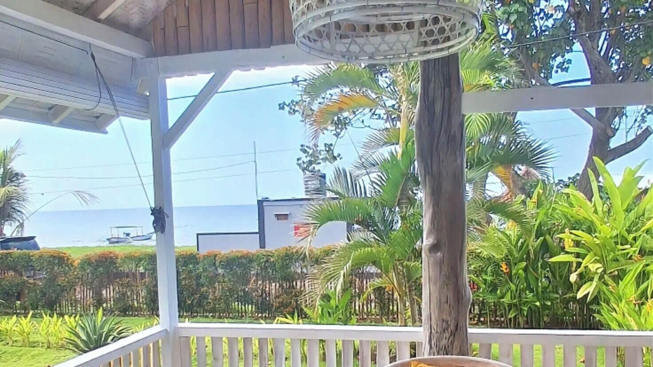 Photo of Patio Balcony in Kalisada