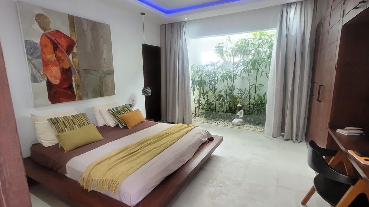 Photo of Bedroom in Sunset Road