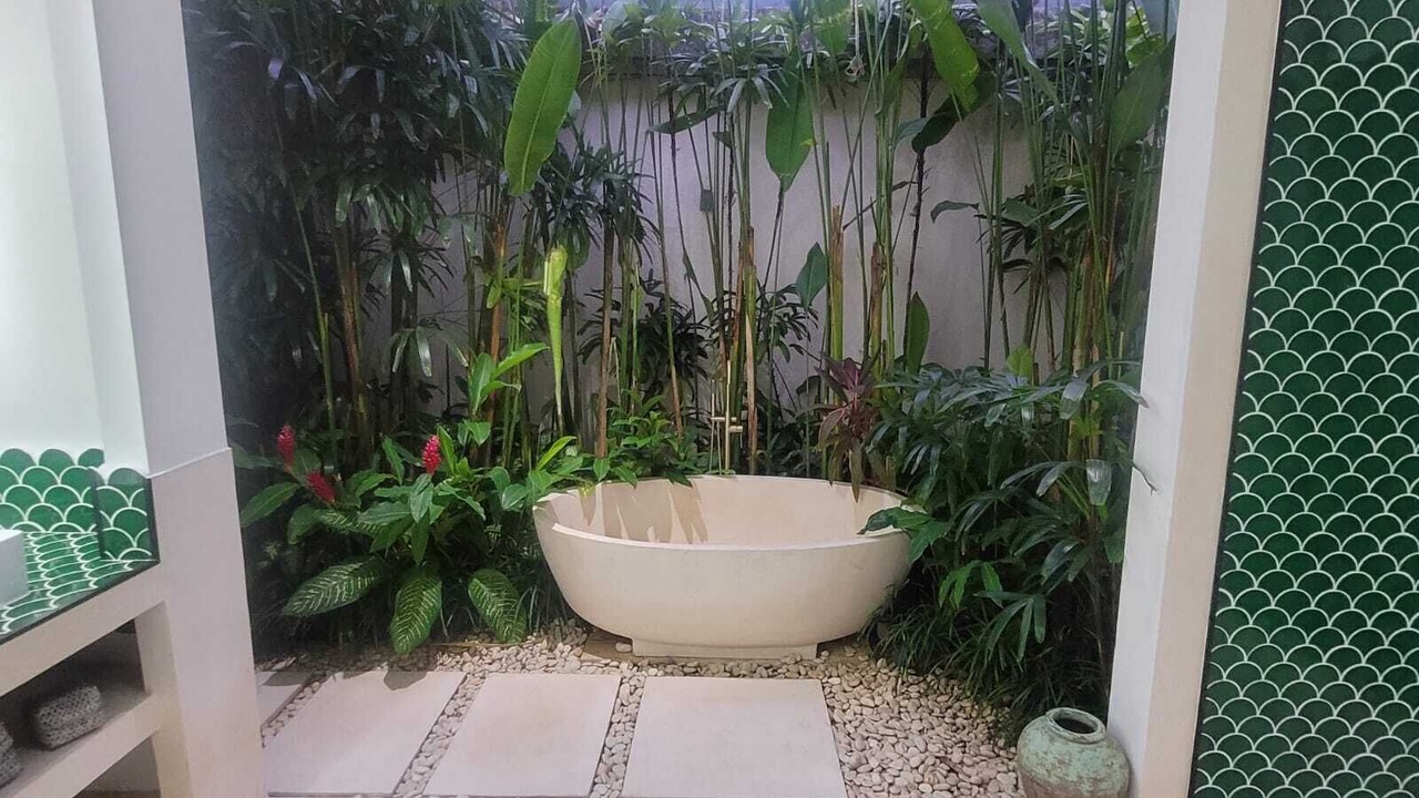 Photo of Bathroom in Sunset Road
