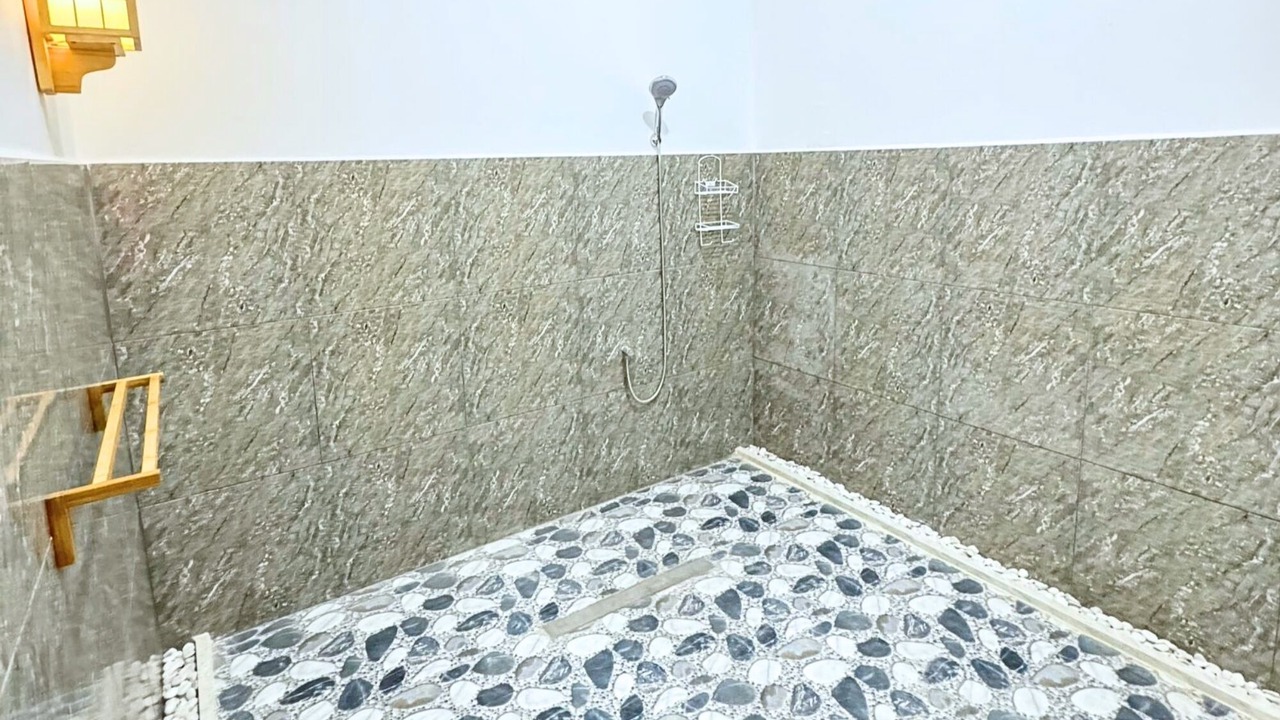 Photo of Bathroom in Singkawang