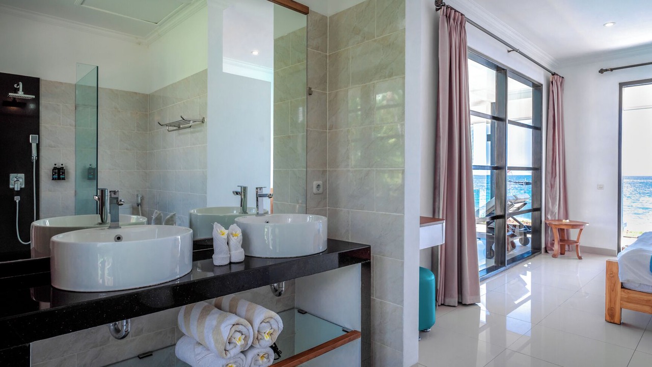 Photo of Bathroom in Dencarik