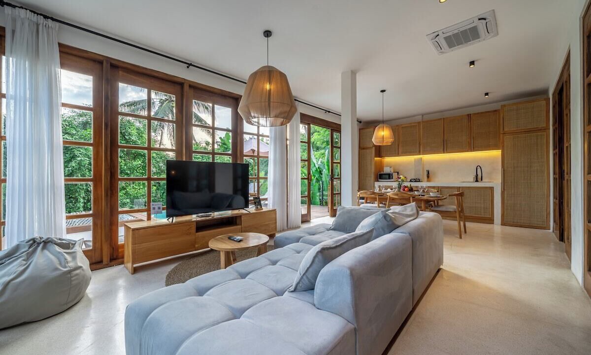 Photo of Livingroom in Sayan