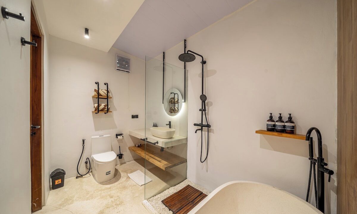 Photo of Bathroom in Sayan