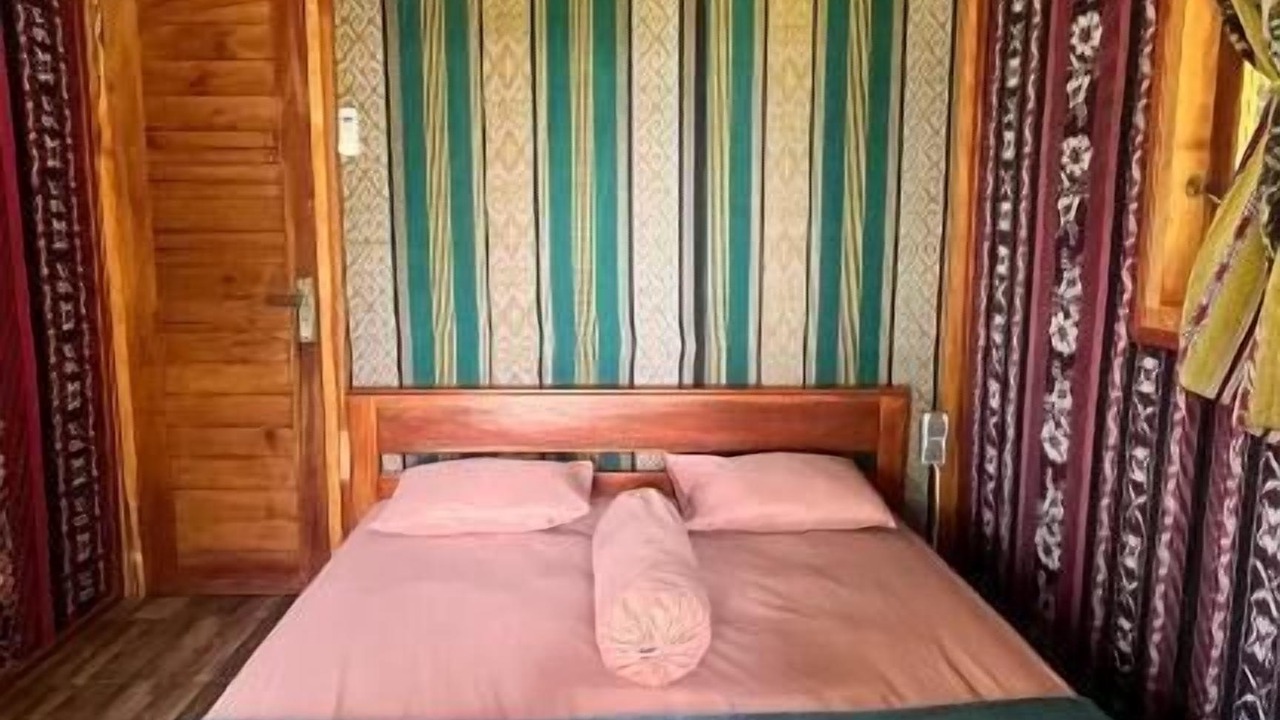 Photo of Bedroom in Sekotong Barat