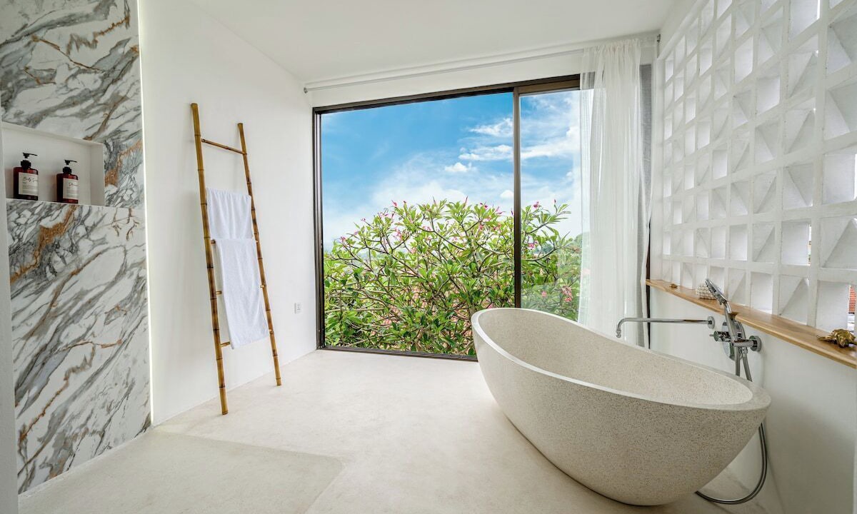 Photo of Bathroom in Mumbul