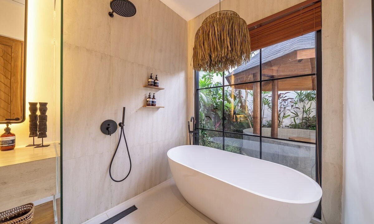 Photo of Bathroom in Petulu