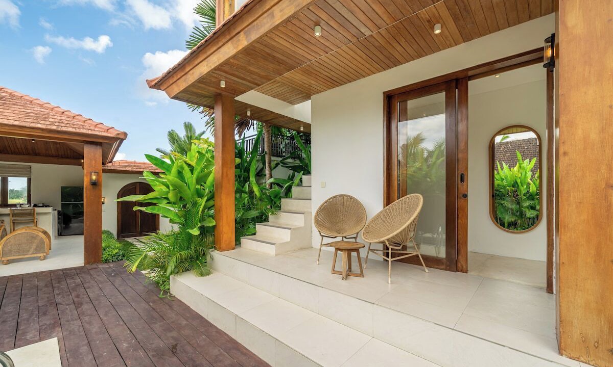 Photo of Patio Balcony in Sayan