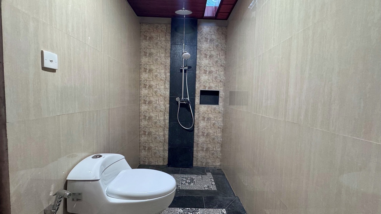 Photo of Bathroom in Kedewatan