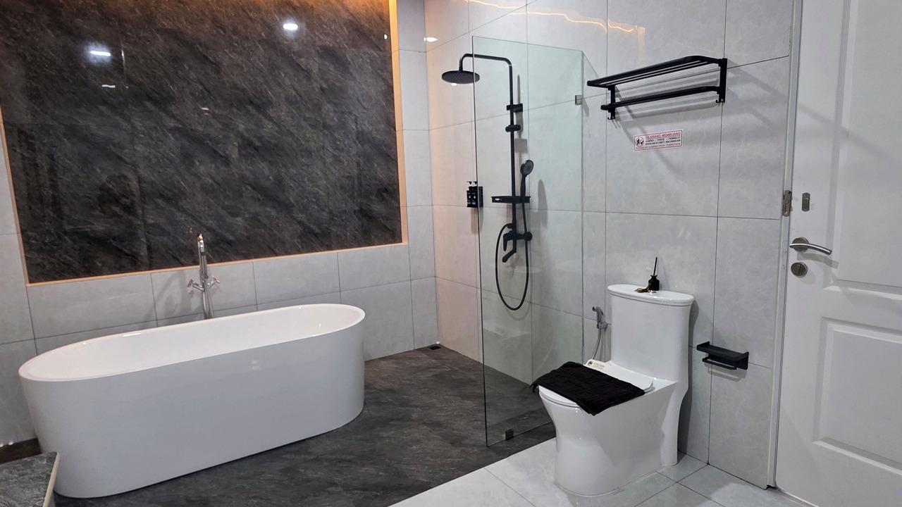 Photo of Bathroom in Pekanbaru