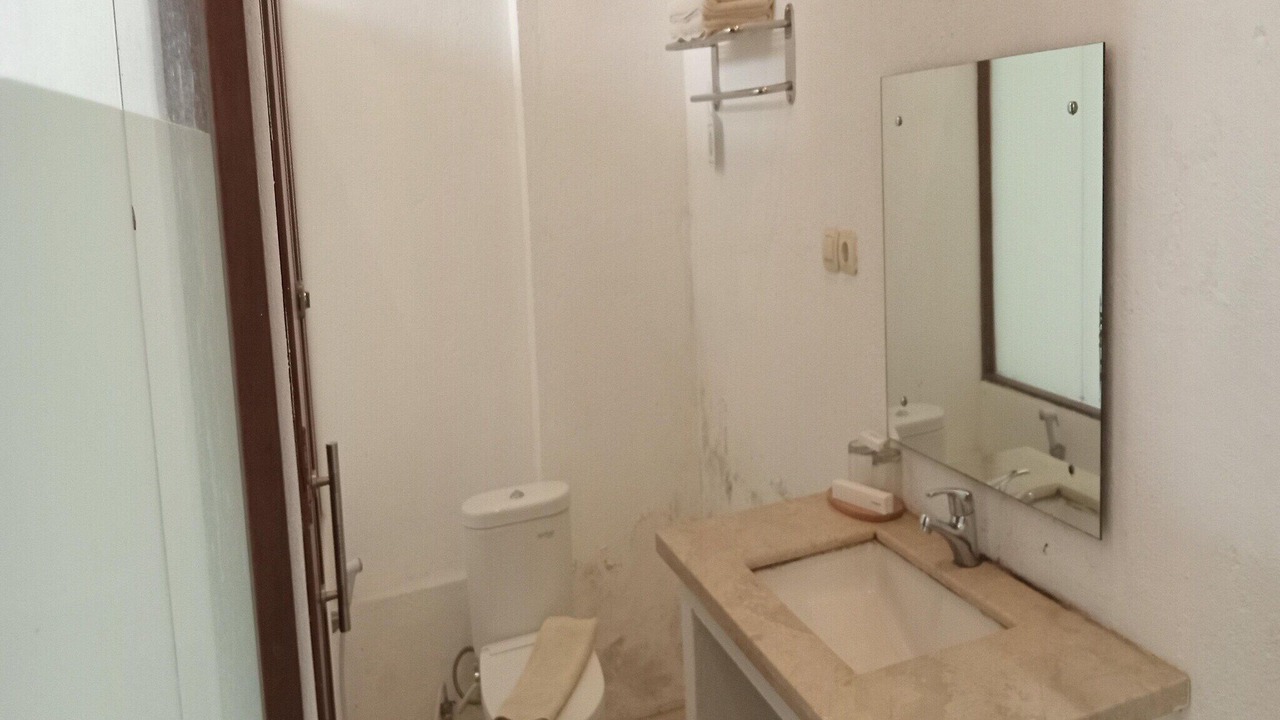 Photo of Bathroom in Ciburial