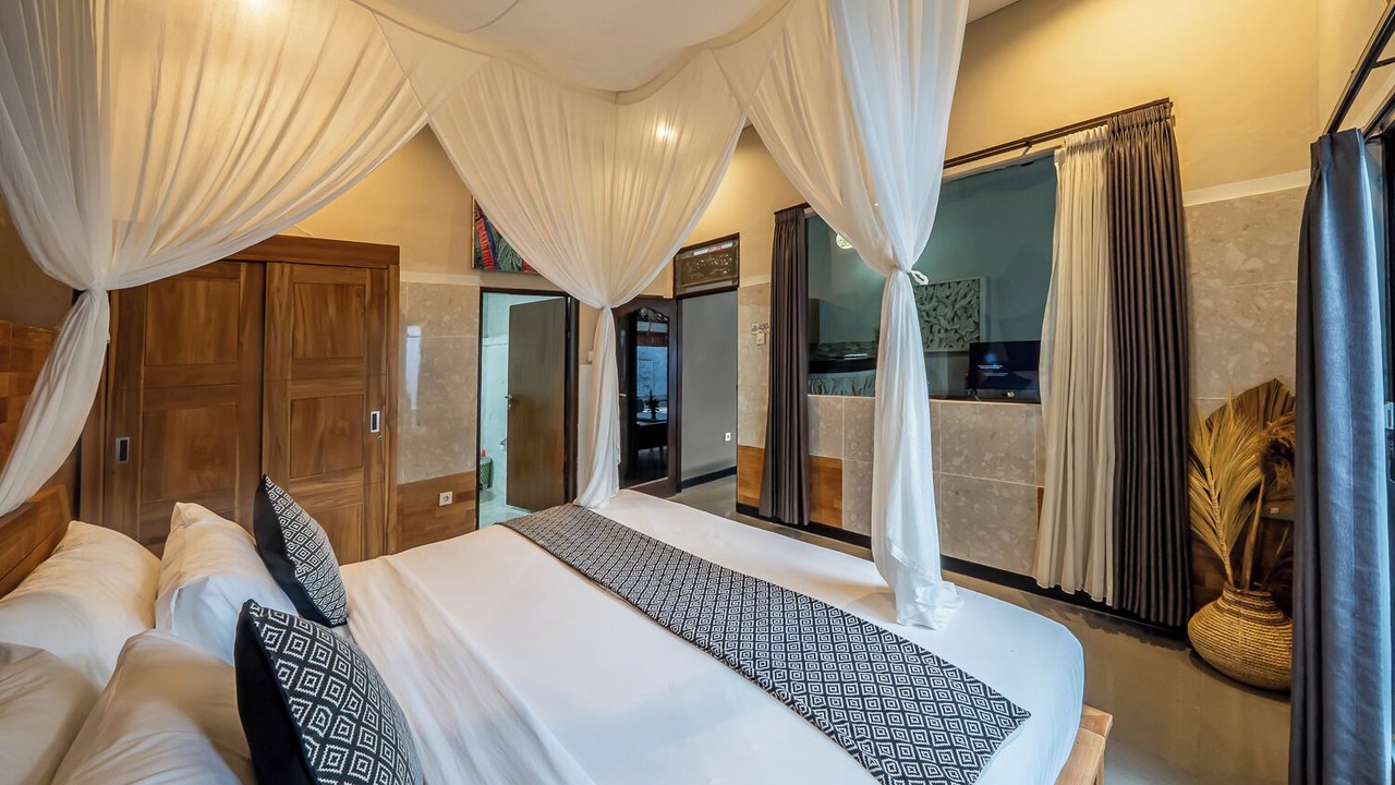 Photo of Bedroom in Petitenget