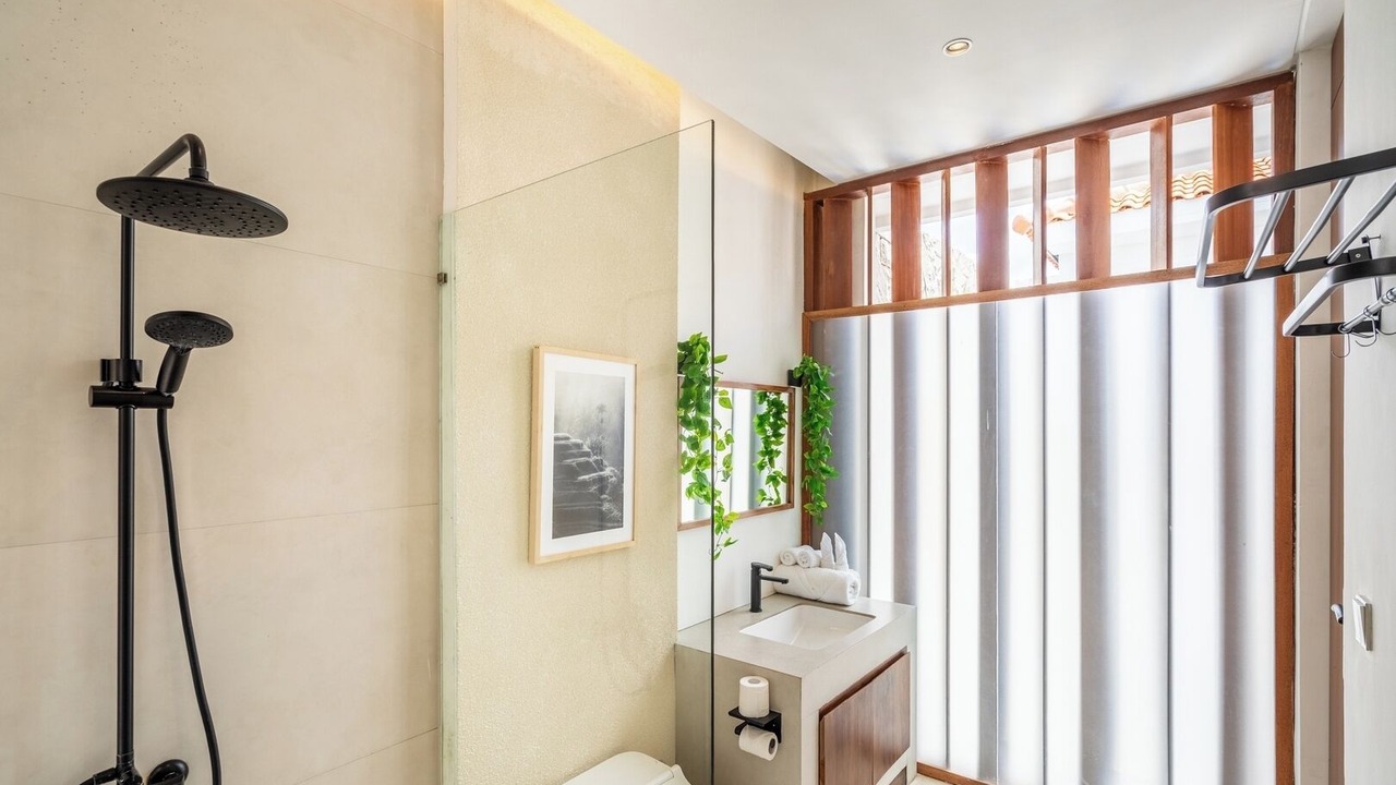 Photo of Bathroom in Pecatu
