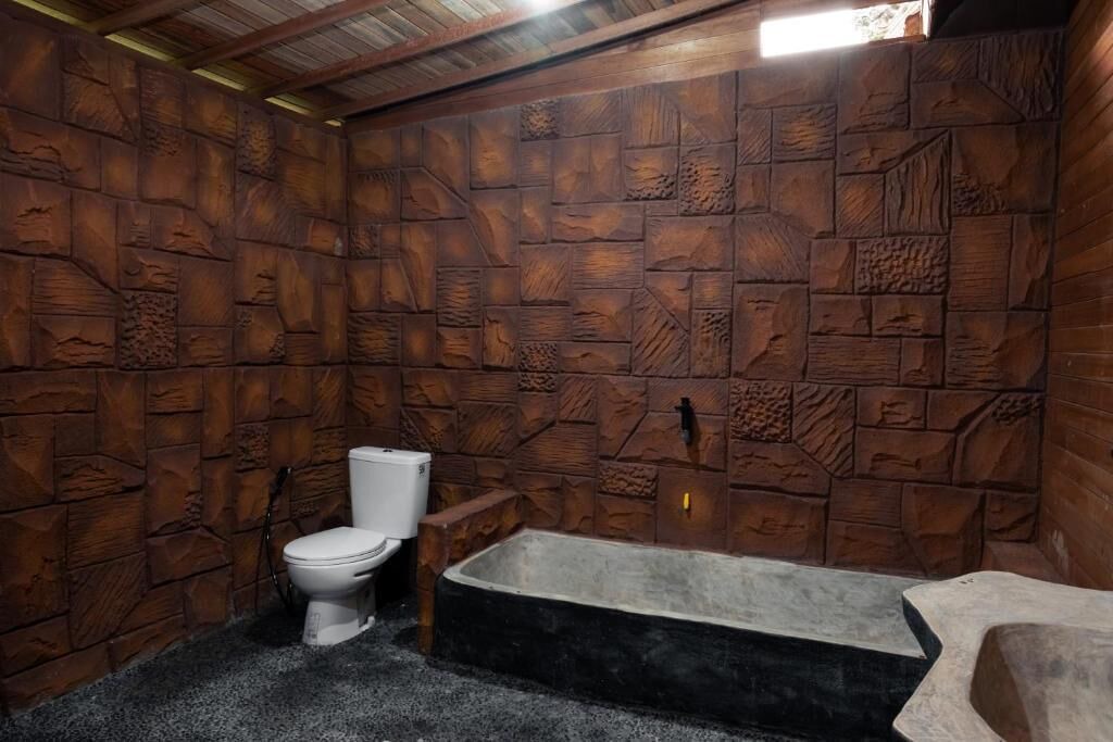 Photo of Bathroom in Sidemen