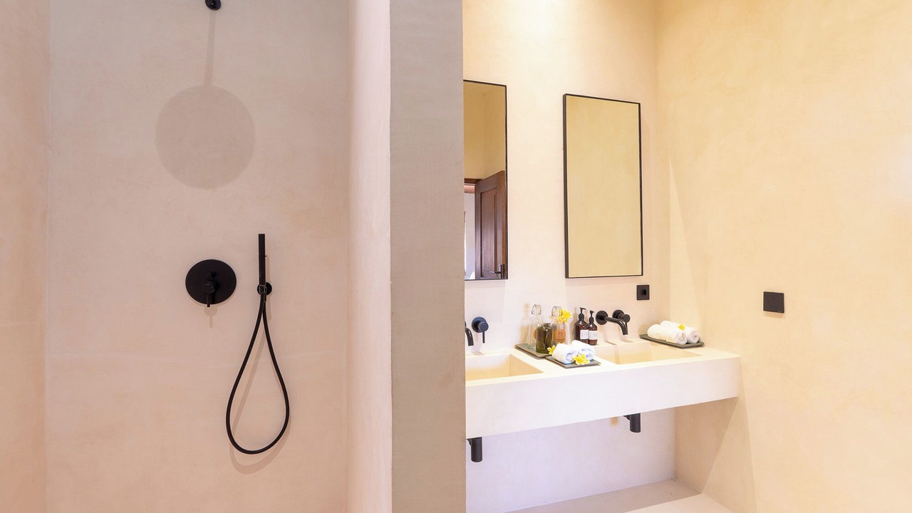 Photo of Bathroom in Drupadi