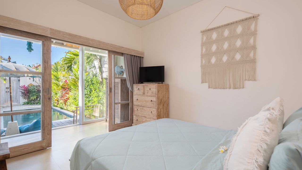 Photo of Bedroom in Sunset Road