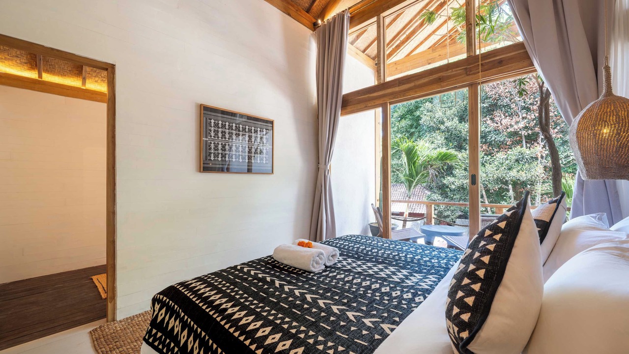 Photo of Bedroom in Mushroom Bay