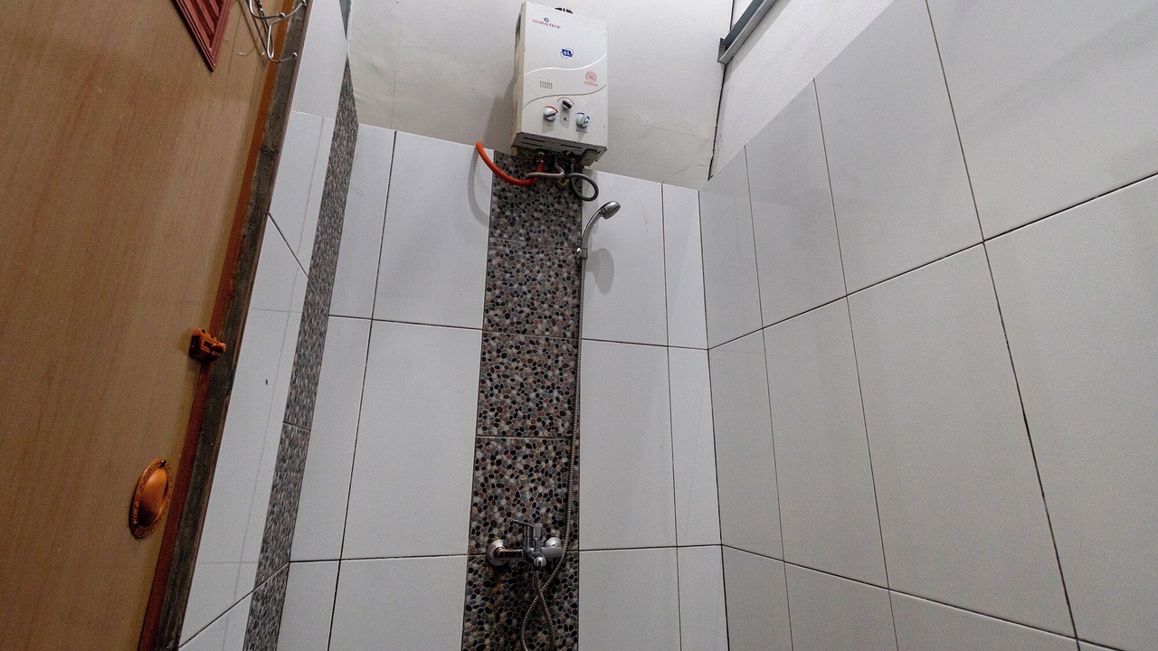 Photo of Bathroom in Pasirjambu