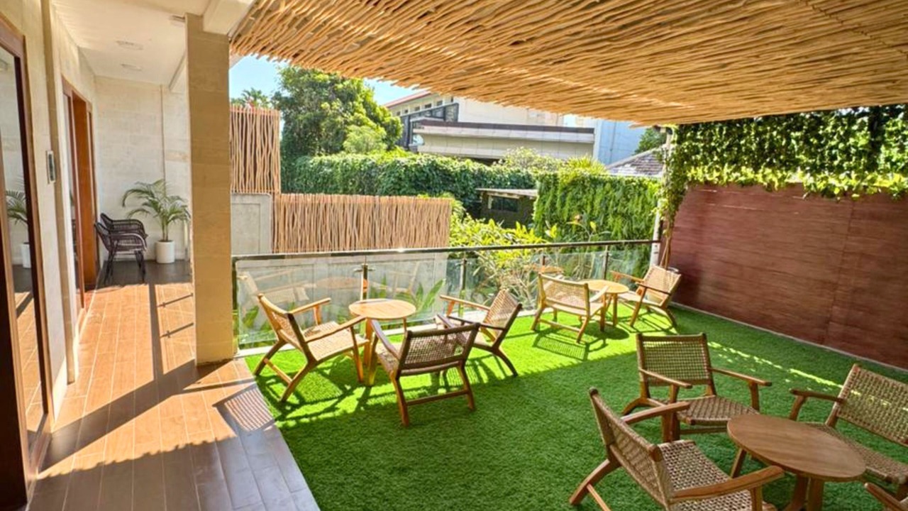 Photo of Outdoor in Sunset Road