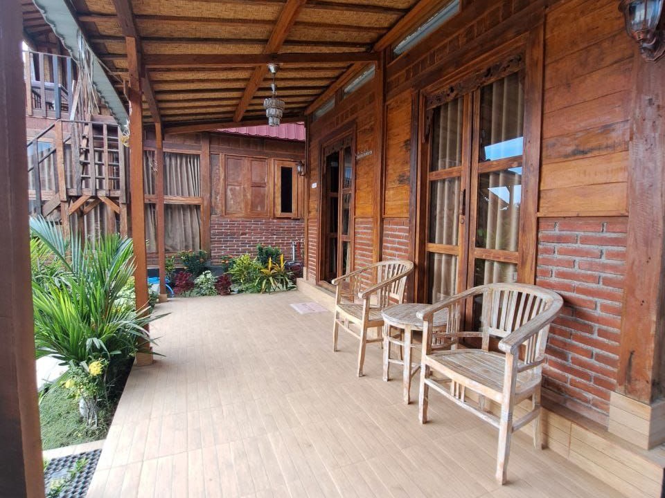 Photo of Patio Balcony in Purwakerti