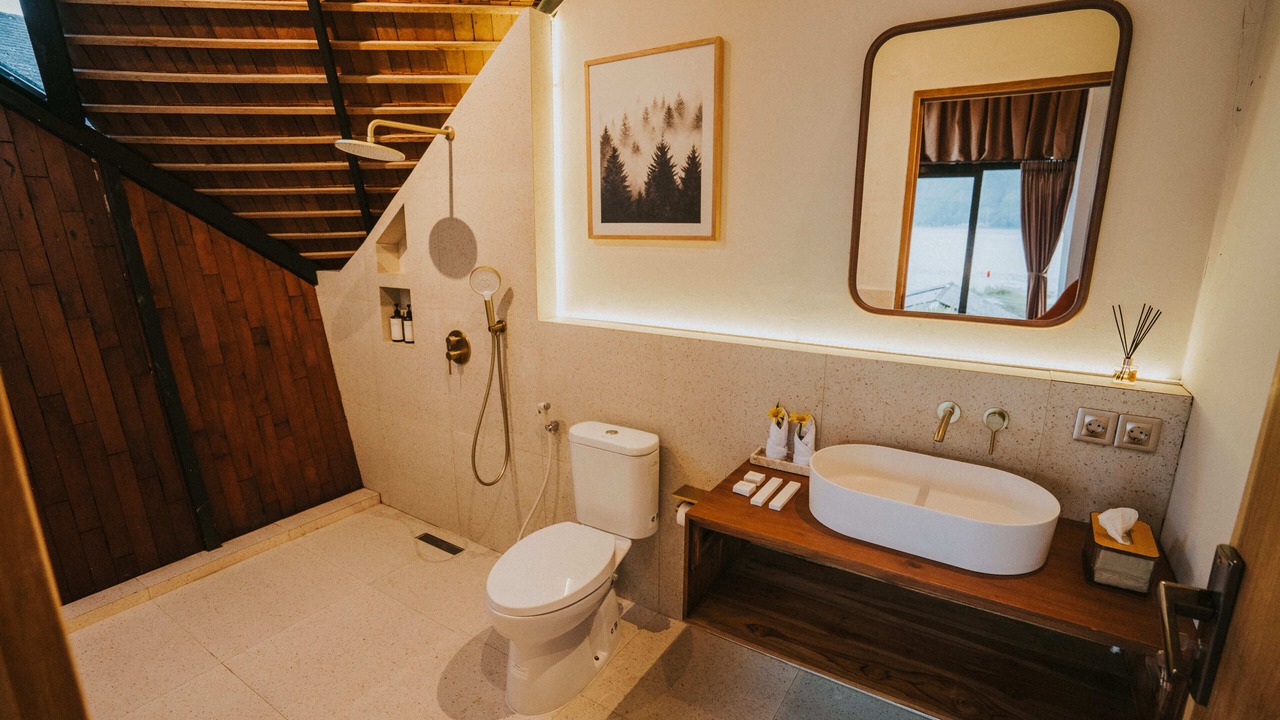 Photo of Bathroom in Toya Bungkah