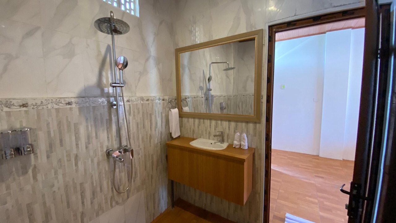 Photo of Bathroom in Pererenan