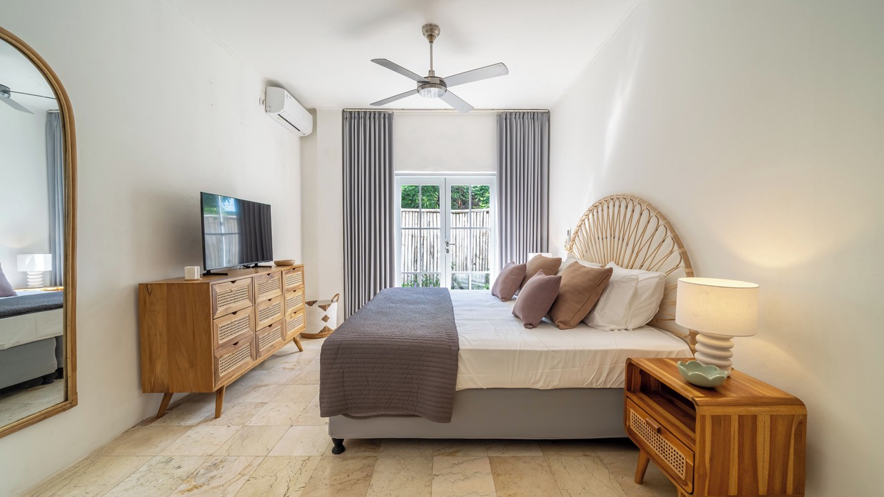 Photo of Bedroom in Petitenget