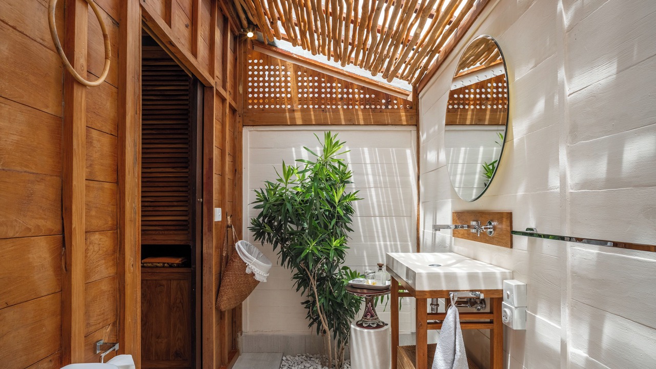 Photo of Bathroom in Tumbak Bayuh
