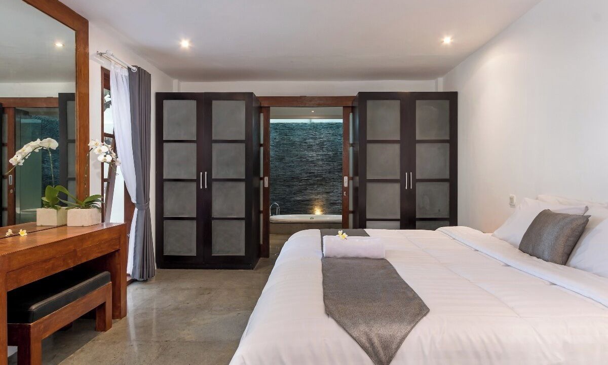 Photo of Bedroom in Sunset Road