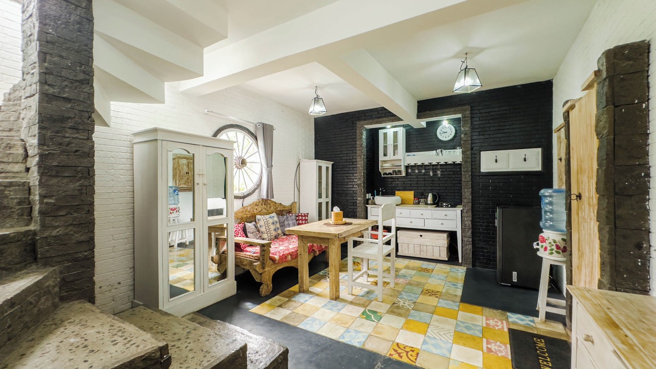 Photo of Livingroom in Kedewatan