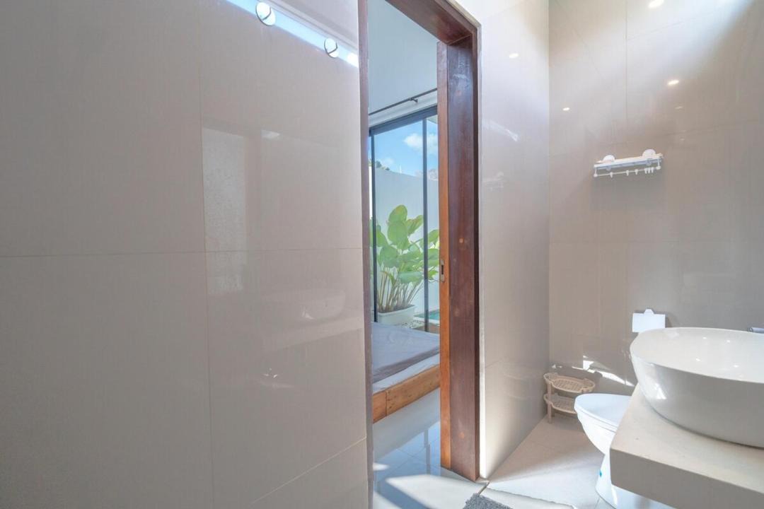 Photo of Bathroom in Padangsambian Klod