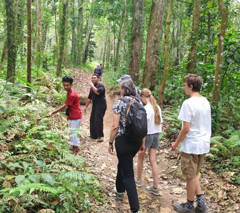 Photo of Others in Tetebatu