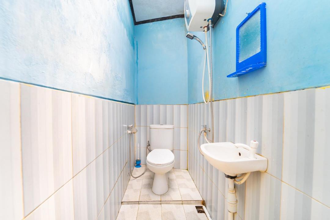 Photo of Bathroom in Mendut