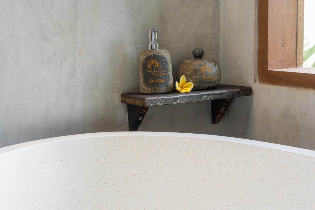 Photo of Bathroom in Taro
