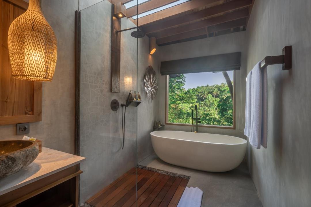 Photo of Bathroom in Taro