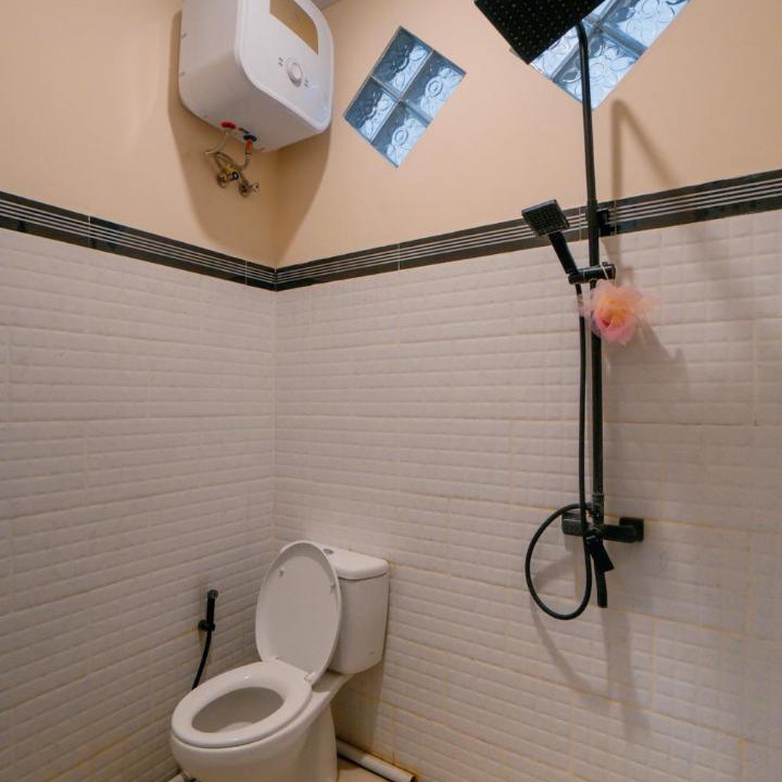 Photo of Bathroom in Singapadu Tengah