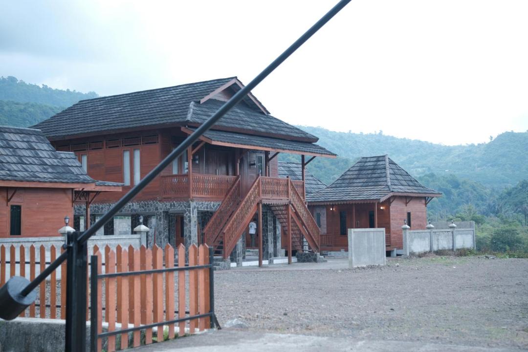 Photo of Others in Rendeh