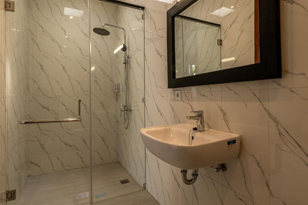 Photo of Bathroom in Sunset Road