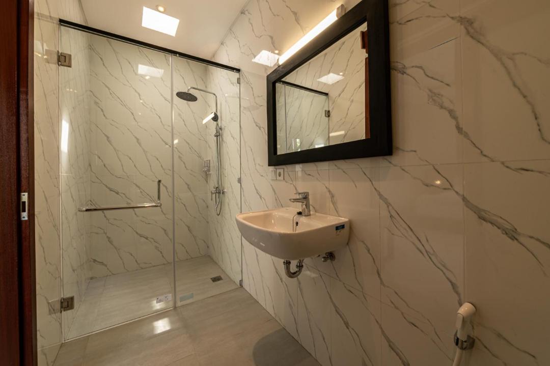 Photo of Bathroom in Sunset Road