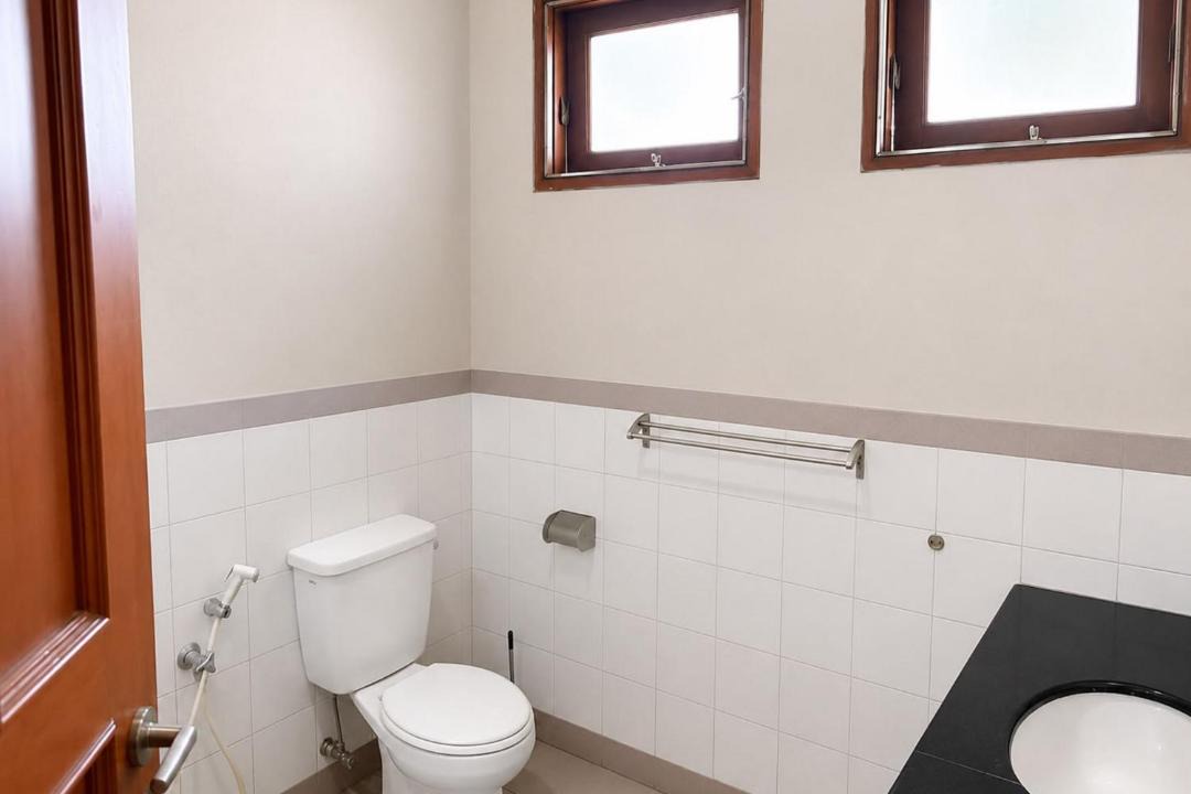Photo of Bathroom in Lebak Bulus