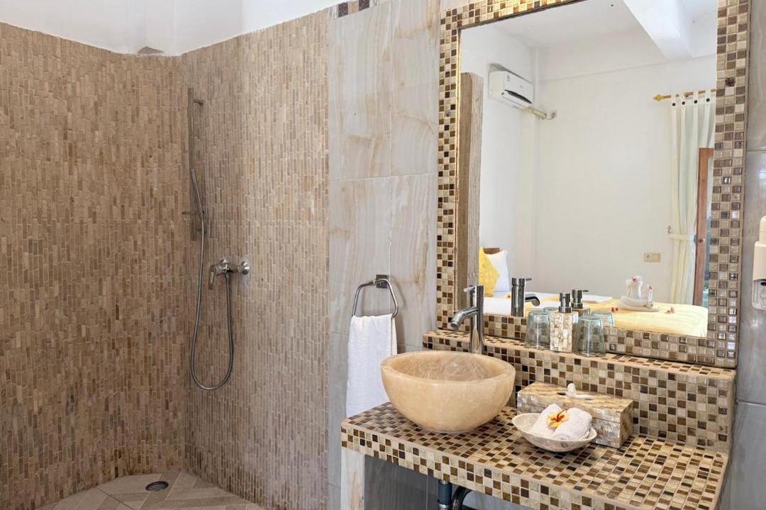 Photo of Bathroom in Anturan