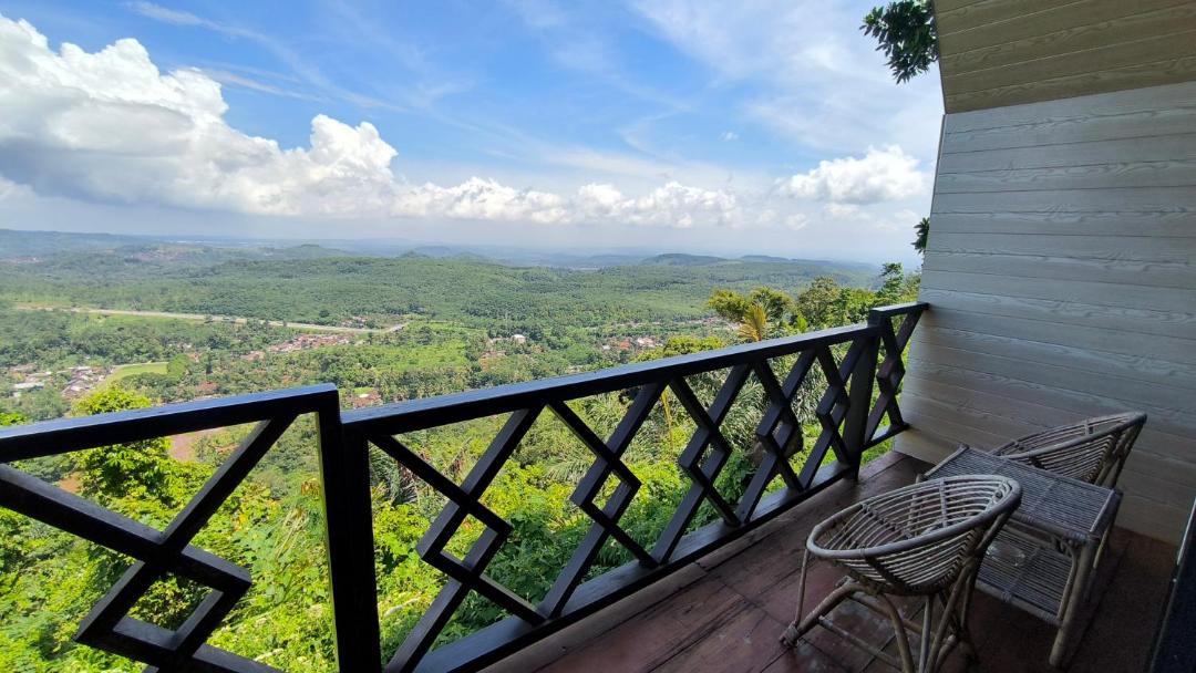 Photo of Patio Balcony in Salatiga