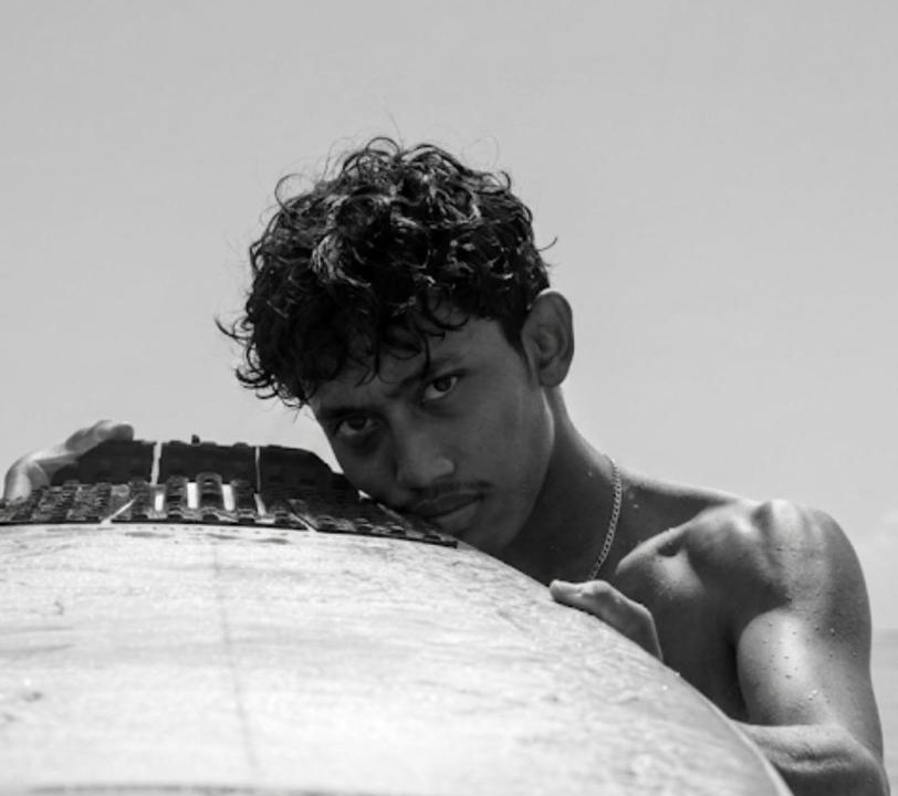 Photo of Human In Picture in Mendoyo