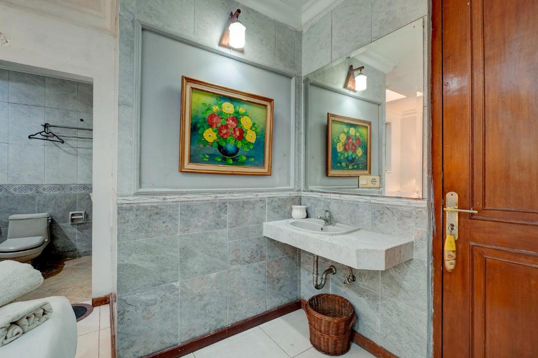 Photo of Bathroom in Cipete Utara