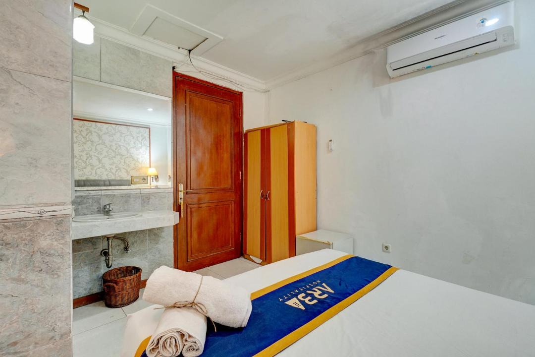 Photo of Bathroom in Cipete Utara
