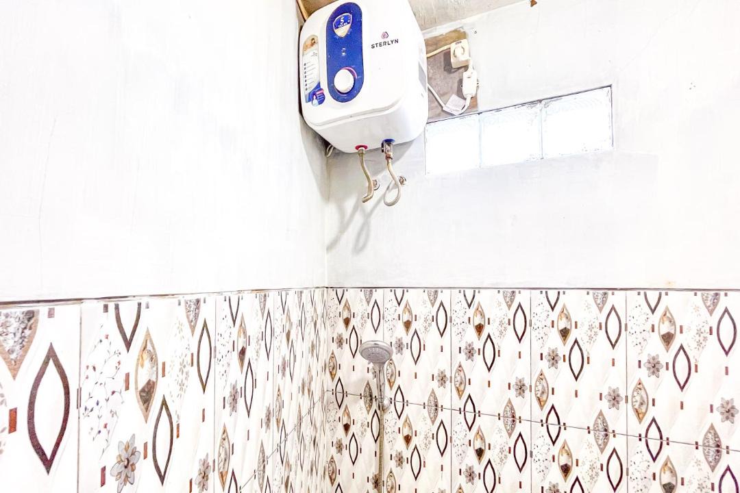 Photo of Bathroom in Bandungan