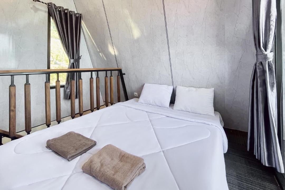 Photo of Bedroom in Bandungan