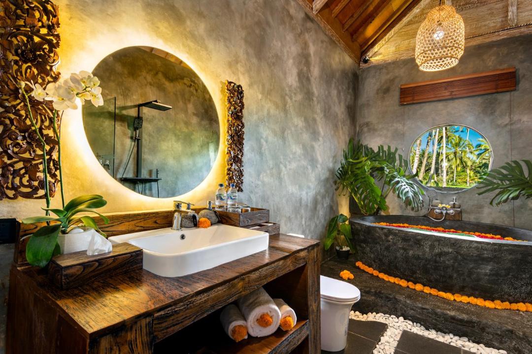 Photo of Bathroom in Taro