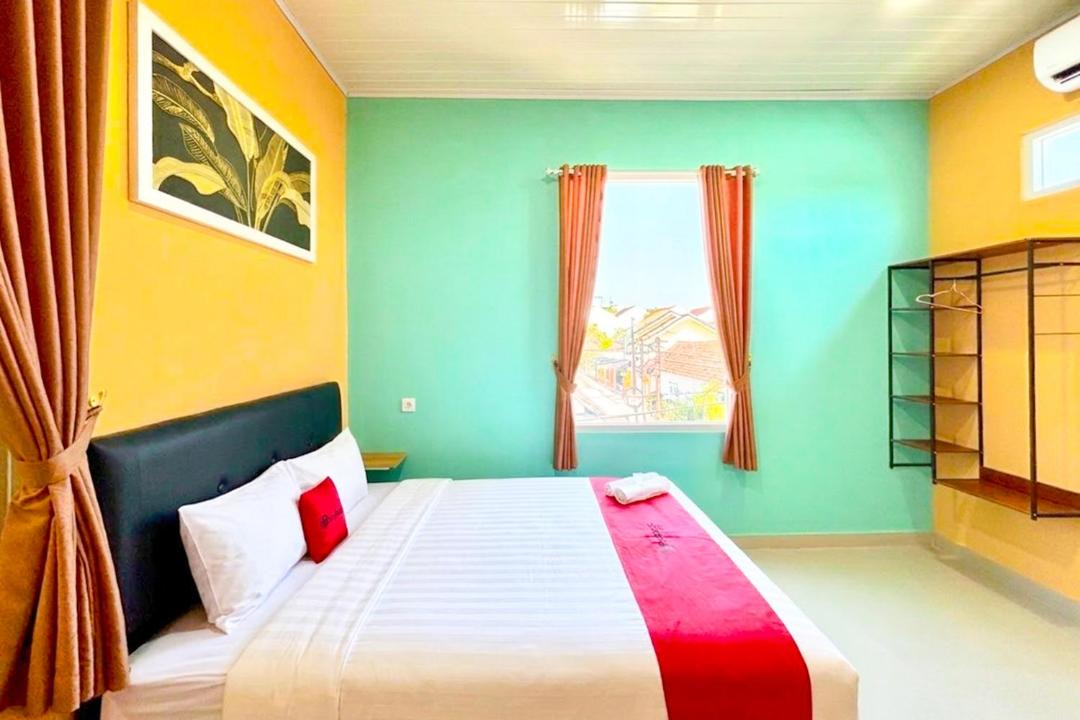 Photo of Bedroom in Madiun