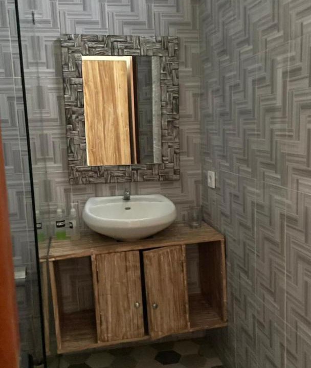 Photo of Bathroom in Lodtunduh