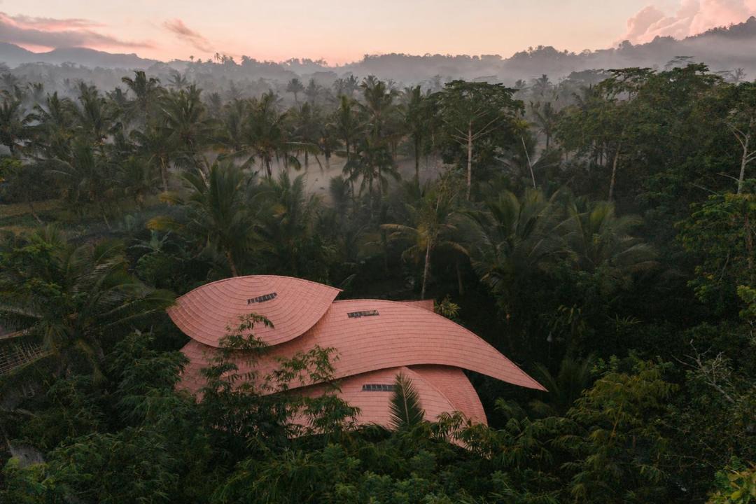 Photo of Others in Selat